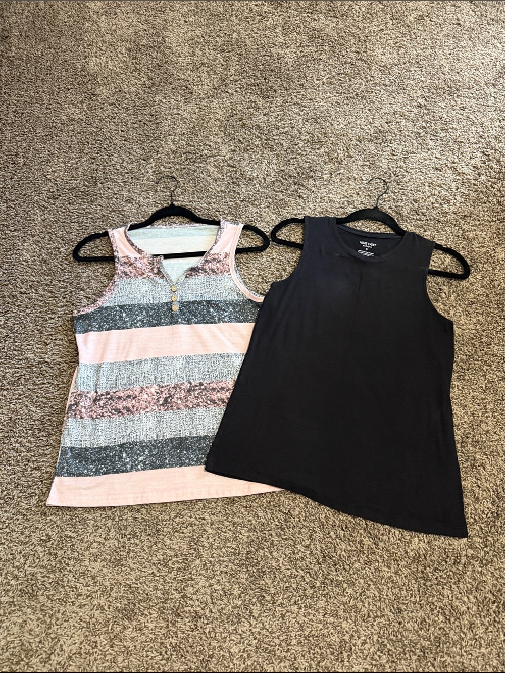 Women’s Sleeveless Tank Top bundle